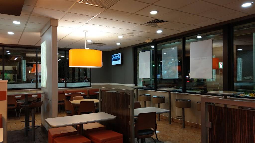 McDonalds | 4439 Lemmon Ave, Dallas, TX 75219, USA | Phone: (214) 522-0697