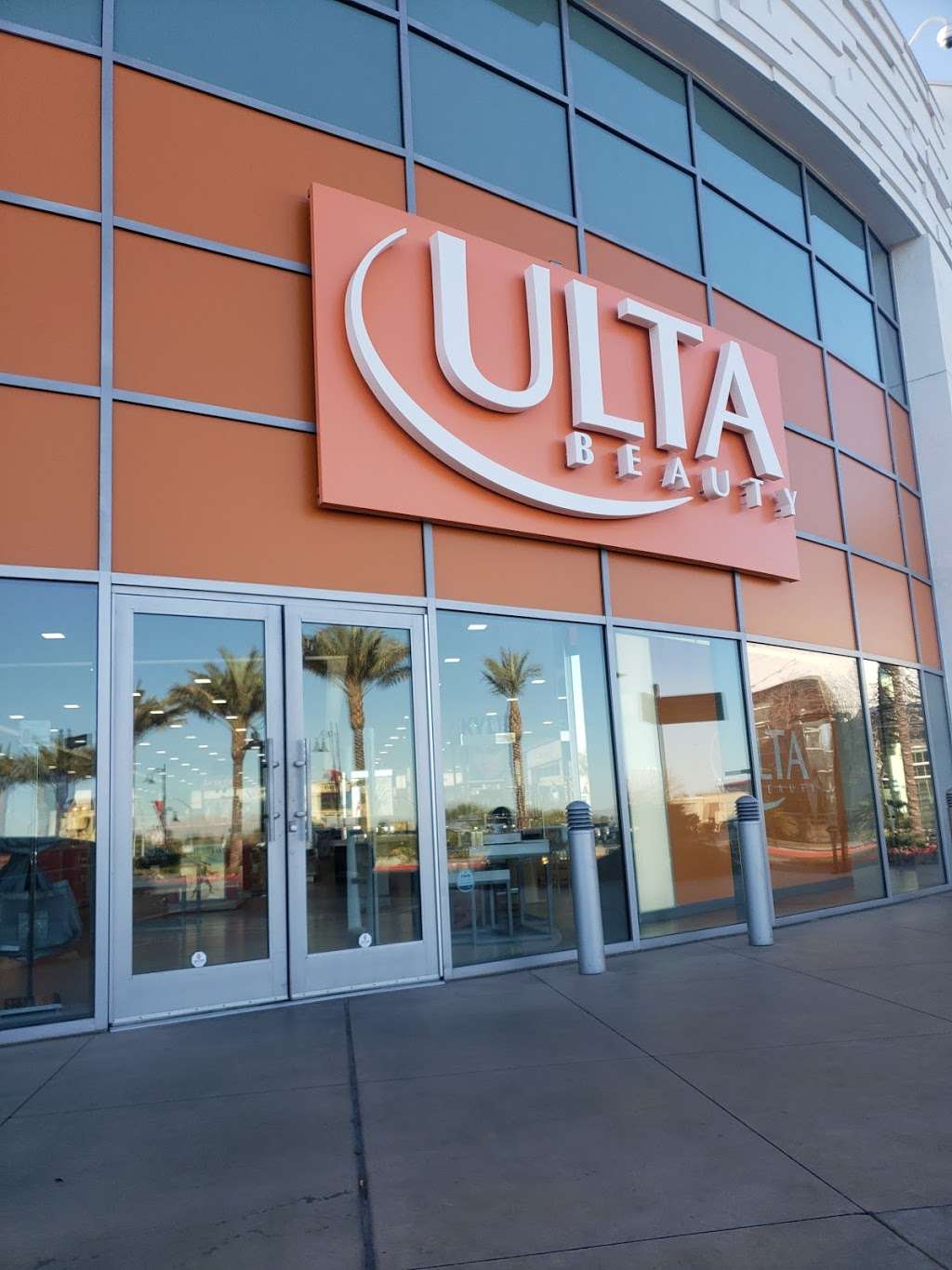 Ulta Beauty | 6689 S Las Vegas Blvd, Las Vegas, NV 89119, USA | Phone: (702) 614-1780