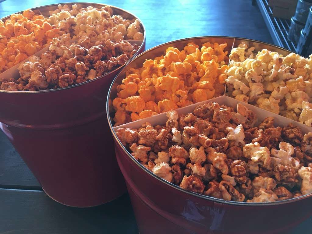 Pops Kettle Corn | S75 W17461 Janesville Rd, Muskego, WI 53150, USA | Phone: (414) 552-2079