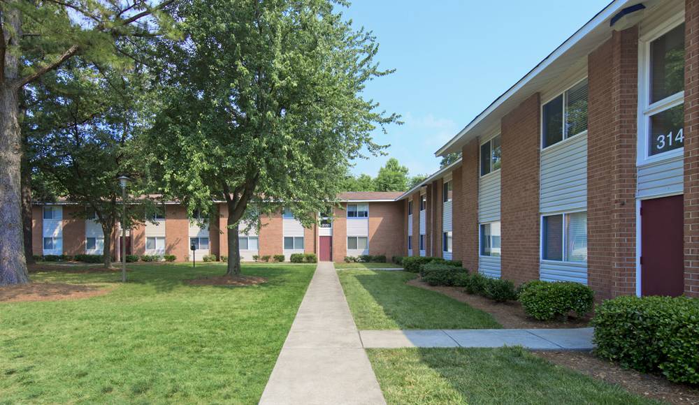 Horizons at Indian River Apartment Homes | 2815 Indian River Rd, Chesapeake, VA 23325, USA | Phone: (757) 543-0950