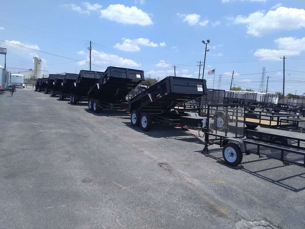 TrailersPlus | 8110 East Fwy, Houston, TX 77029, USA | Phone: (281) 407-0920