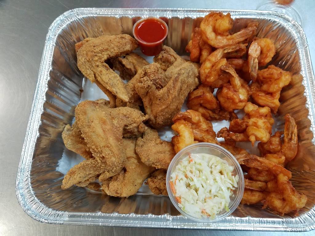 Hook Fish & Chicken | 10600 W Seven Mile Rd, Detroit, MI 48221 | Phone: (313) 861-5555