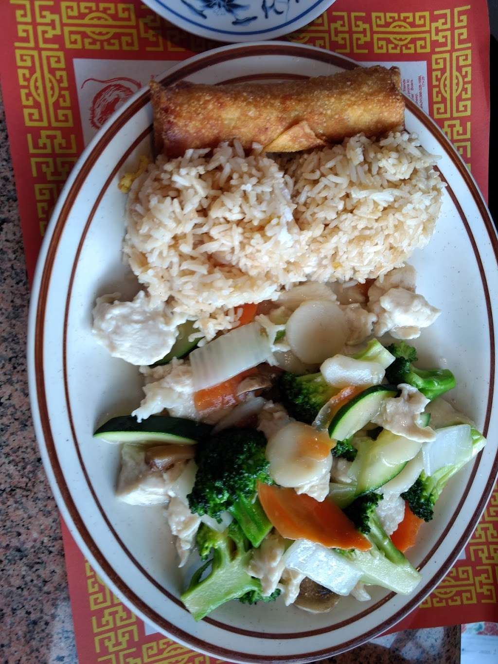 Golden Wok Restaurant | Located in, 3468 Ella Blvd, Houston, TX 77018, USA | Phone: (713) 957-1551