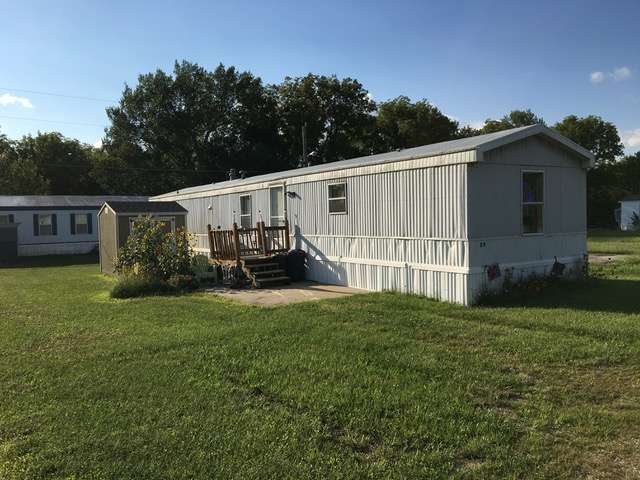 Four Seasons Village Mobile Home and RV Park | 95 SW 75th St, Warrensburg, MO 64093, USA | Phone: (618) 315-9922