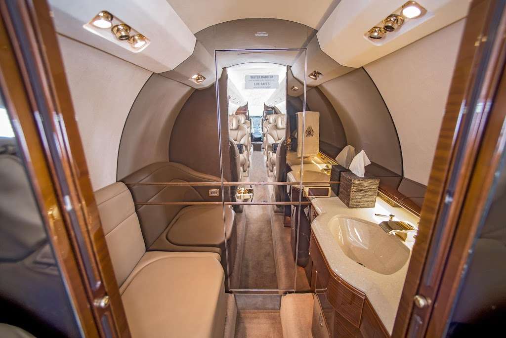 CapJet - Private Jet Charter & Aircraft Management | 11200 Blume Ave, Houston, TX 77034, USA | Phone: (713) 649-7000