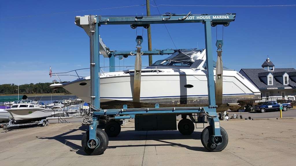 Pilot House Marina-Boat Sales | 16216 Neabsco Rd, Woodbridge, VA 22191, USA | Phone: (703) 670-6900