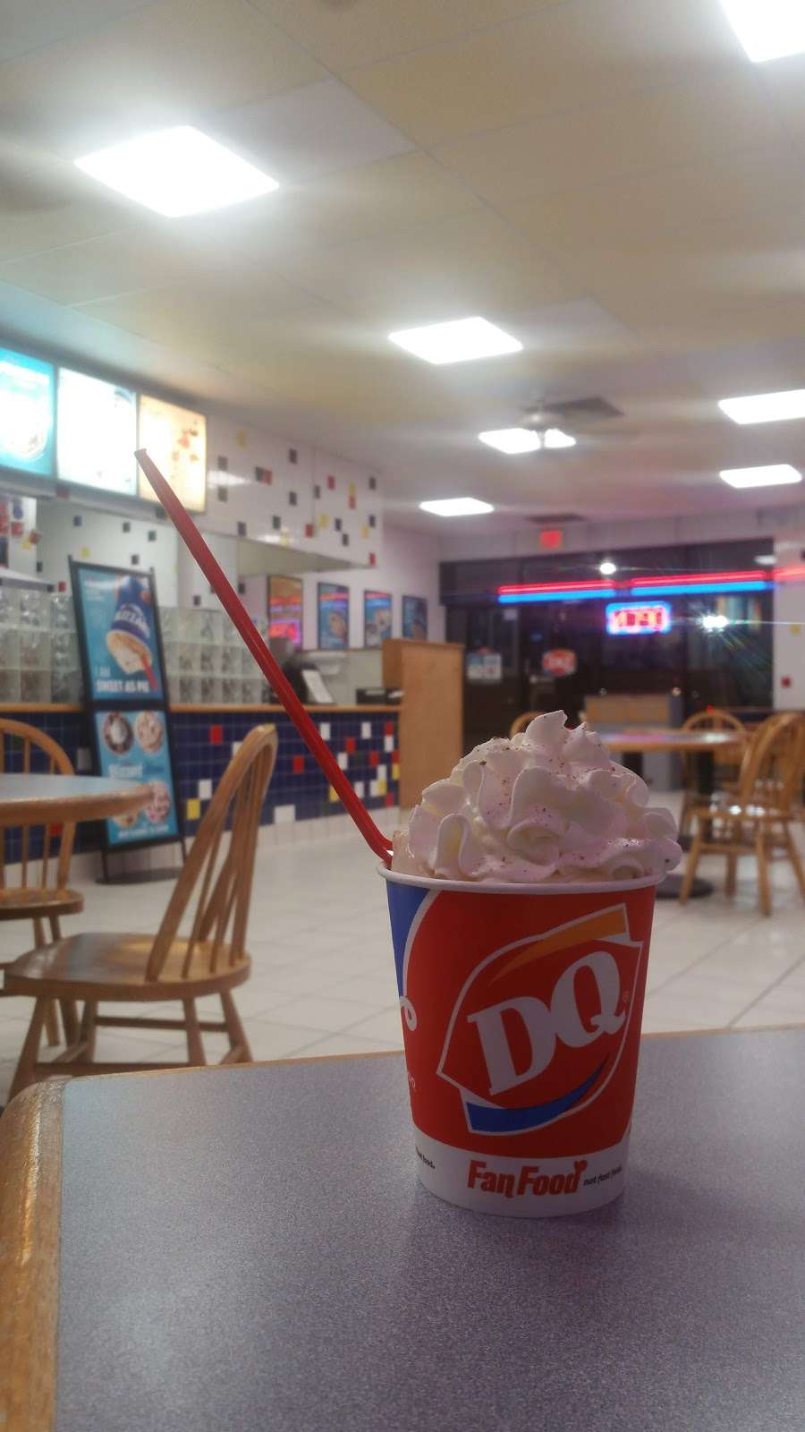 Dairy Queen (Treat) | 707 W Jefferson St Unit Q, Shorewood, IL 60404, USA | Phone: (815) 729-0400