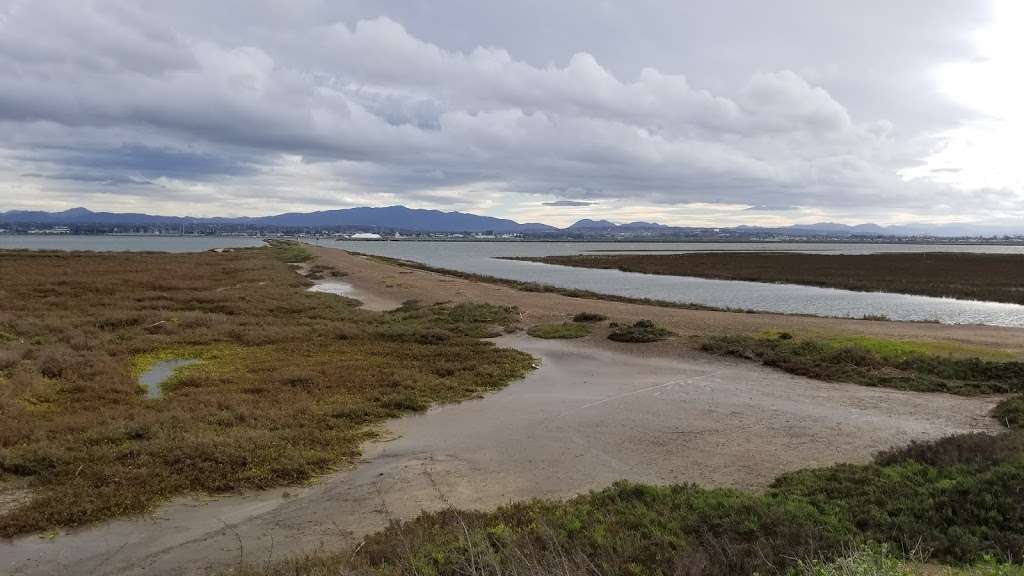 San Diego Bay National Wildlife Refuge | 6010 Hidden Valley Rd, Chula Vista, CA 91910, USA | Phone: (619) 476-9150