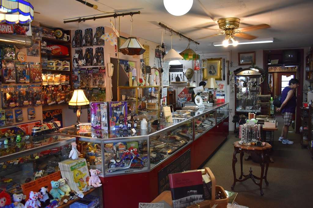 Booksellers Antiques | 35 S Main St, North East, MD 21901, USA | Phone: (410) 287-8652