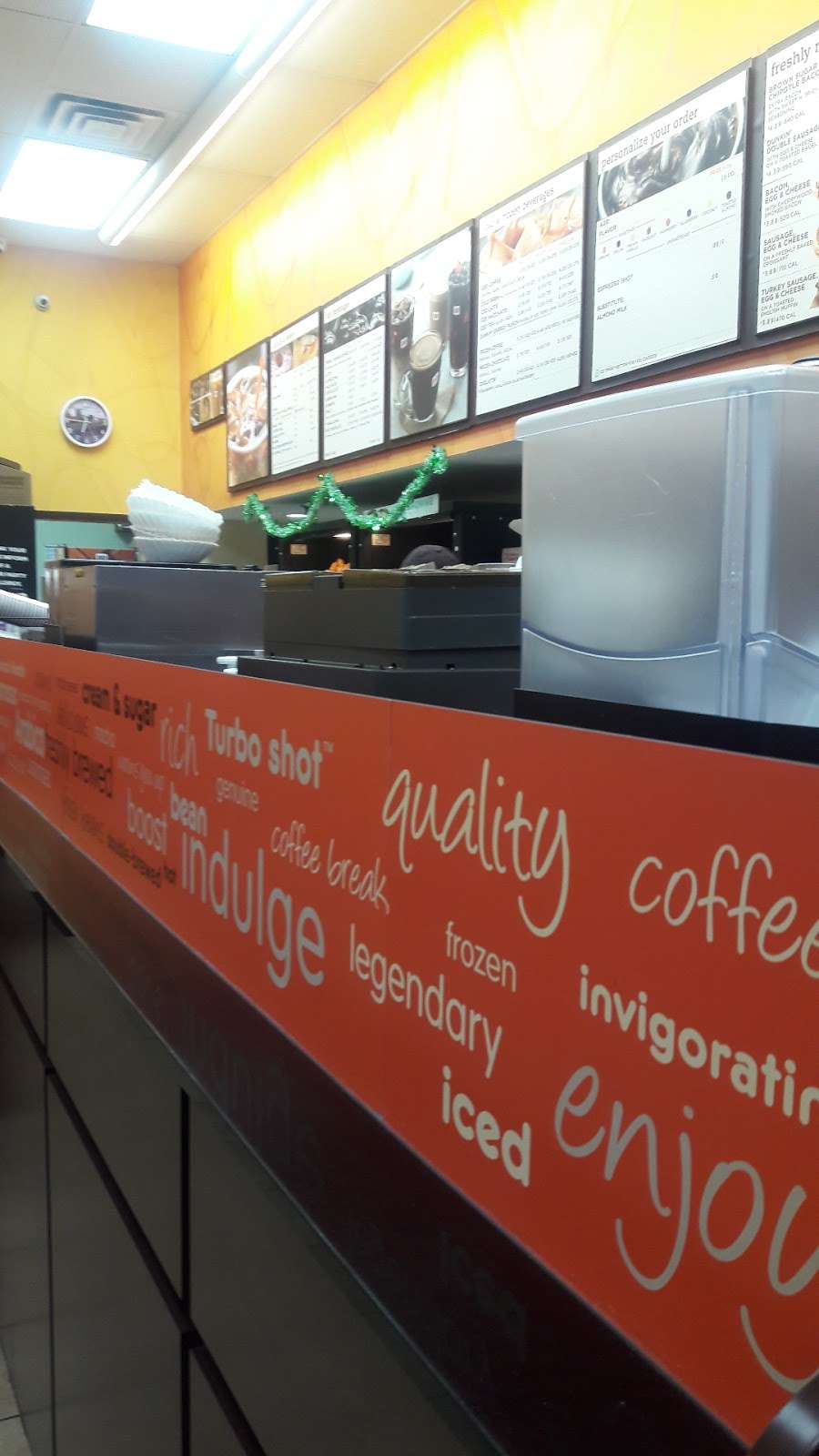 Dunkin | 150-B Greaves Ln, Staten Island, NY 10308, USA | Phone: (718) 966-7111