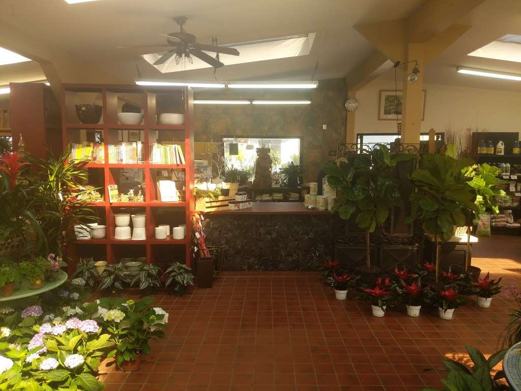 La Crescenta Nursery | 1001, 3654 La Crescenta Ave, Glendale, CA 91208, USA | Phone: (818) 249-2448