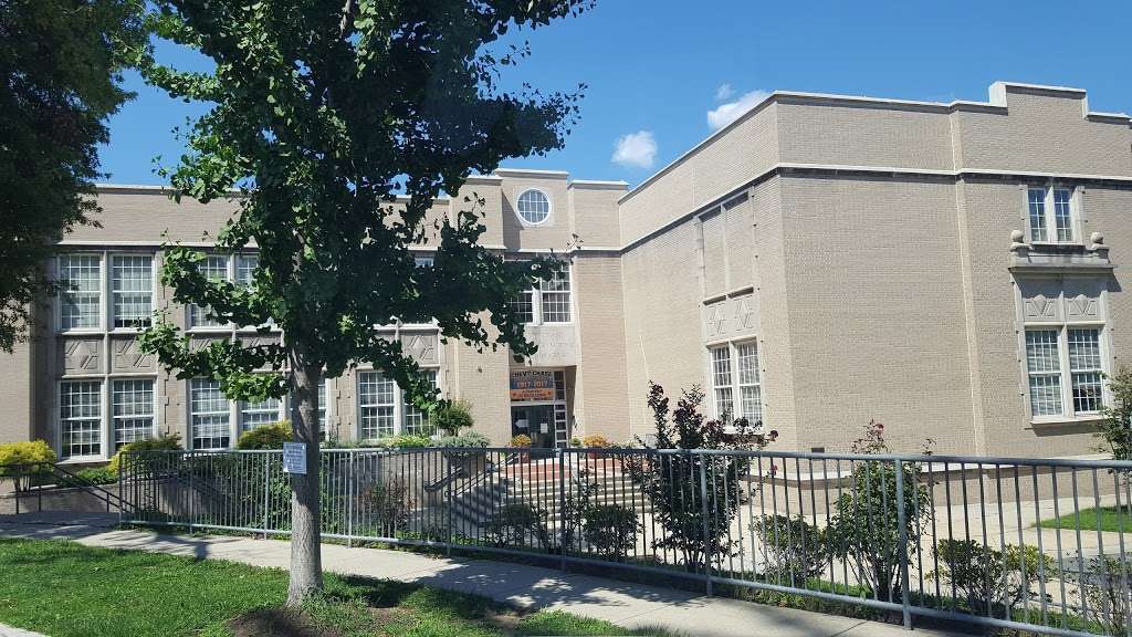 Chevy Chase Elementary School | Chevy Chase Elementary School,, 4015 Rosemary St, Chevy Chase, MD 20815 | Phone: (301) 657-4994