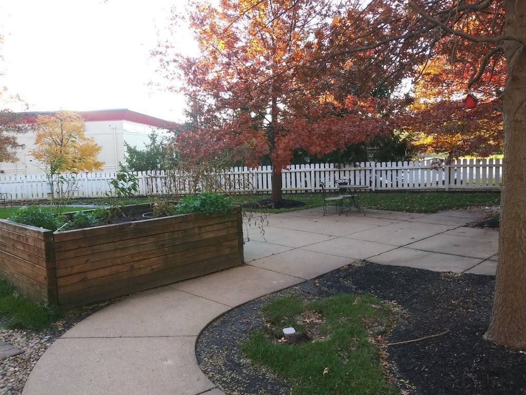 Willow Lake Place | 2725 Lake Cir Dr, Indianapolis, IN 46268, USA | Phone: (317) 315-5294