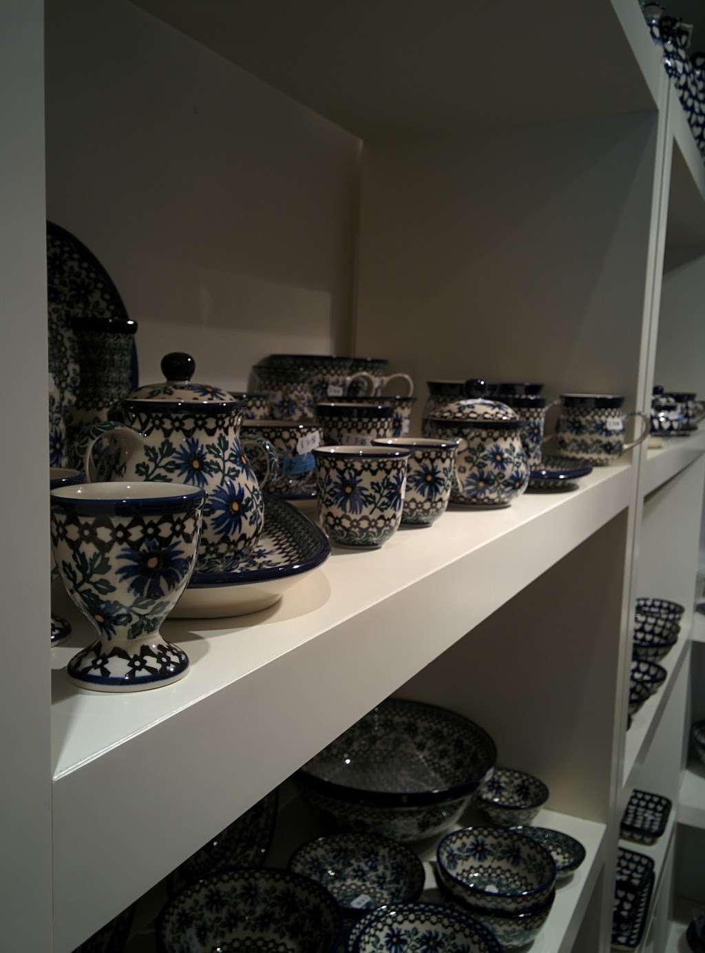 Blue Dot Pottery Ltd | 4A, Millbrooke Business Park, Hoe Ln, Nazeing EN9 2RJ, UK | Phone: 020 8123 8654