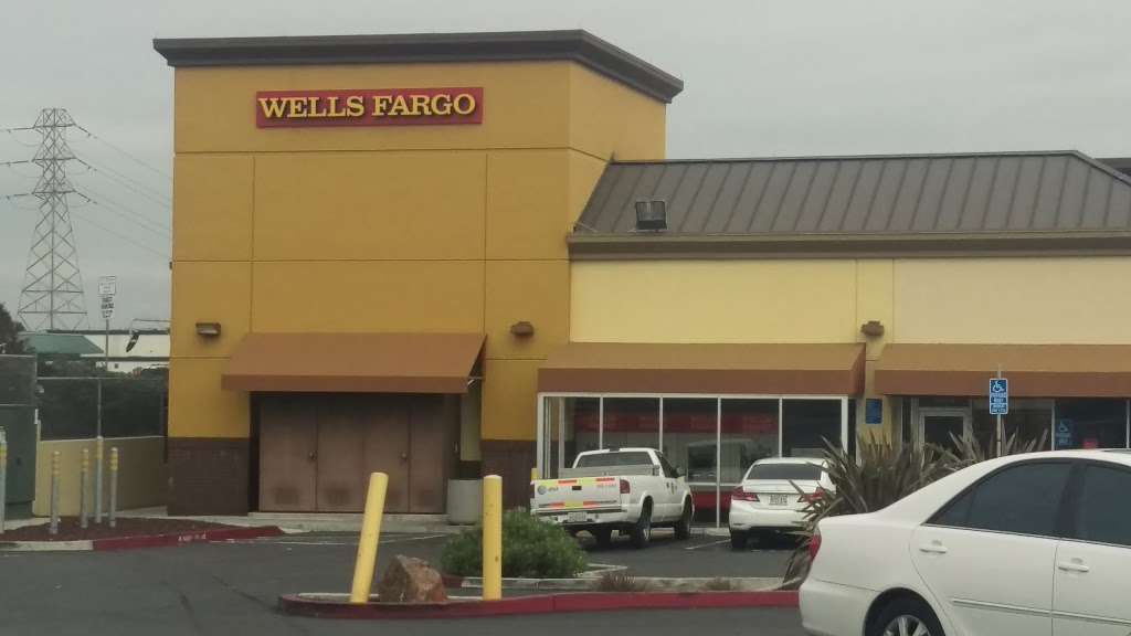 Wells Fargo Bank | 1374 Fitzgerald Dr, Pinole, CA 94564, USA | Phone: (510) 223-7171