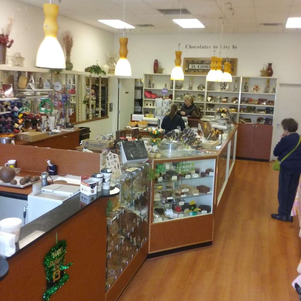 Schakolad Chocolate Factory | 6010 W 86th St #136, Indianapolis, IN 46278 | Phone: (317) 872-9000