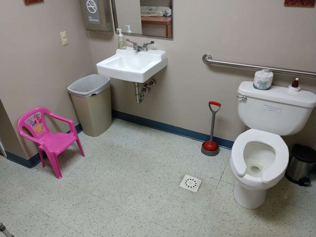 Salvation Army Hamburg Family Store & Donation Center | 700 S Fourth St Suite B, Hamburg, PA 19526, USA | Phone: (484) 660-3851