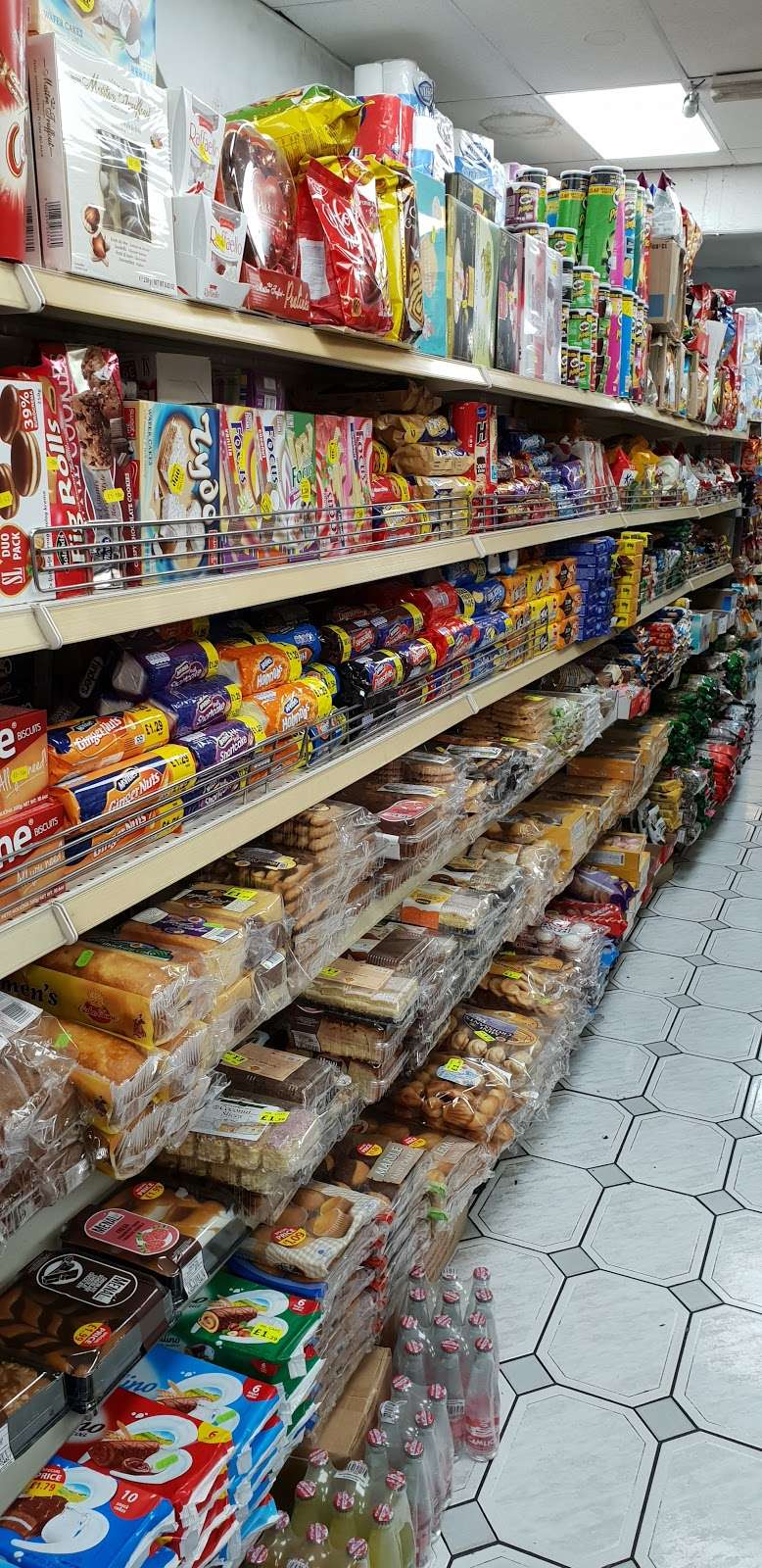 Cansin Supermarket | 301 Lea Bridge Rd, Walthamstow, London E10 7NE, UK | Phone: 020 8556 3233