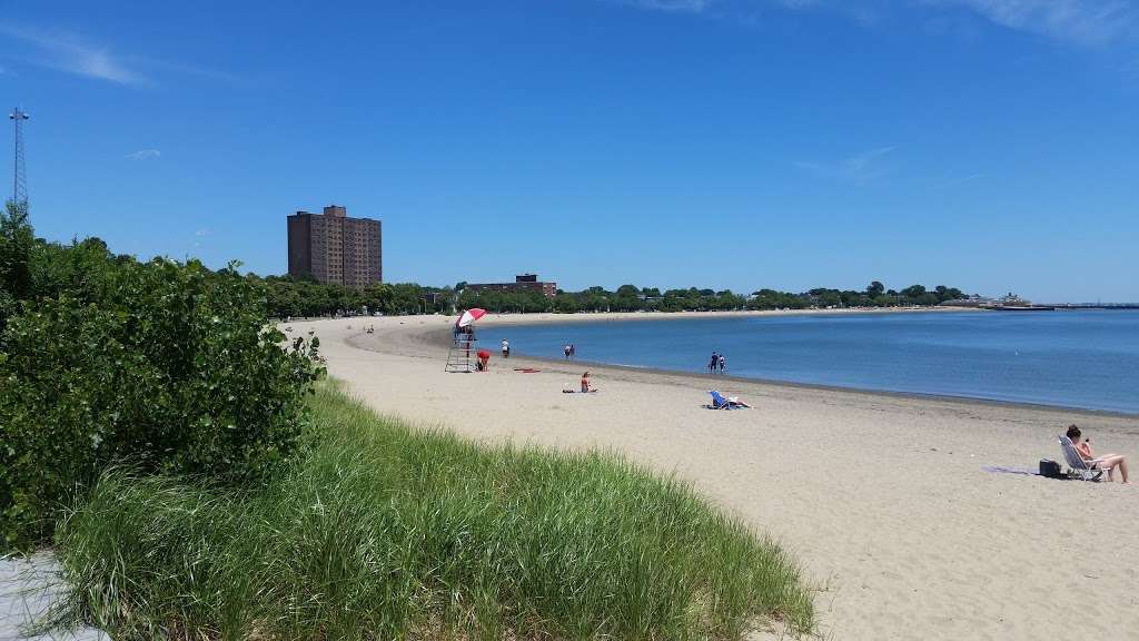 Carson Beach | 165 HarborWalk, Boston, MA 02125, USA | Phone: (617) 727-5290