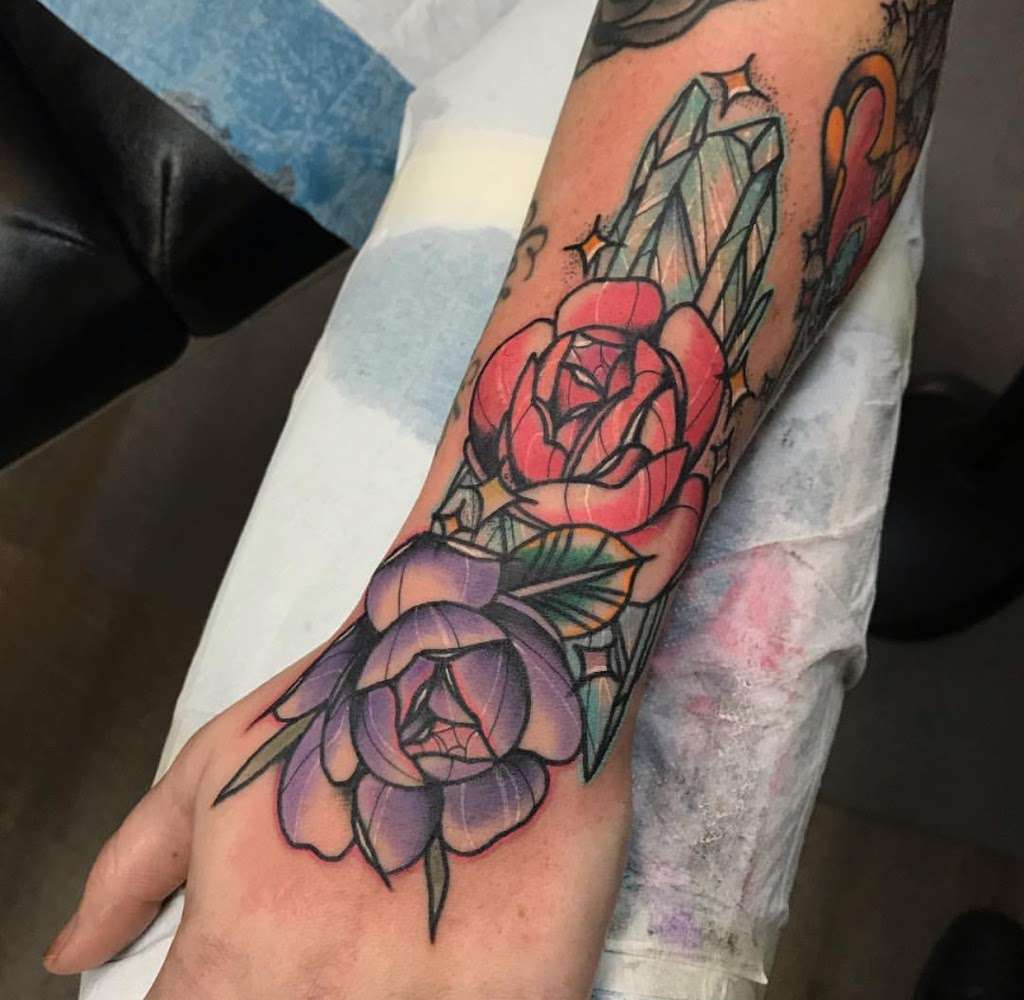 Black Dahlia Tattoo Studio | 923 N Broad St, Woodbury, NJ 08096, USA | Phone: (856) 845-5476