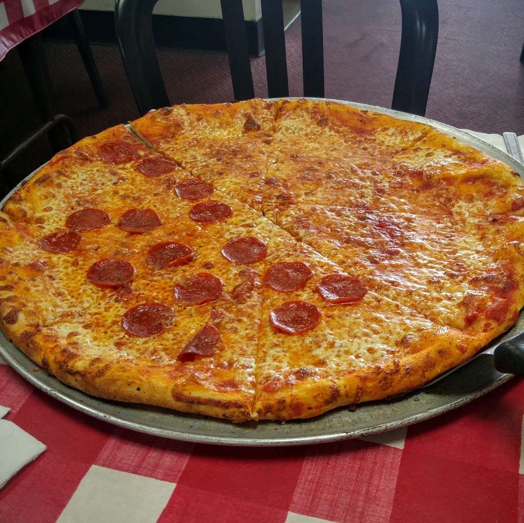 San Biagios Pizza | 1263 W 7th St, Upland, CA 91786, USA | Phone: (909) 946-9277