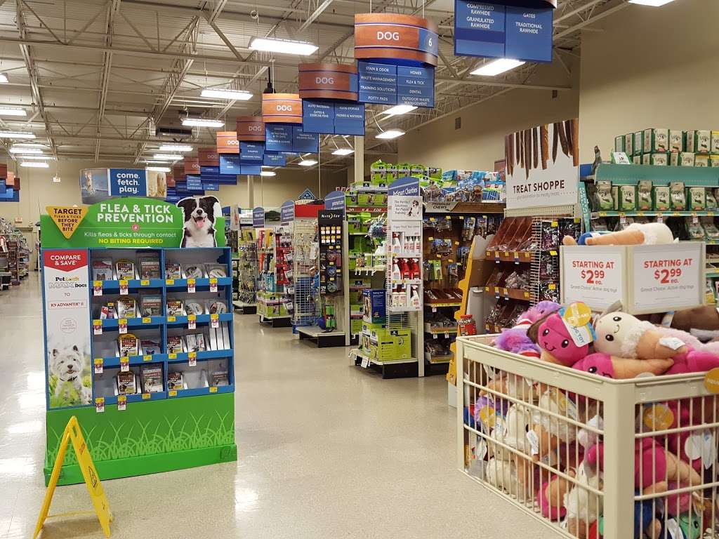 PetSmart | 3351 Jefferson Davis Hwy #10, Alexandria, VA 22305, USA | Phone: (703) 739-4844