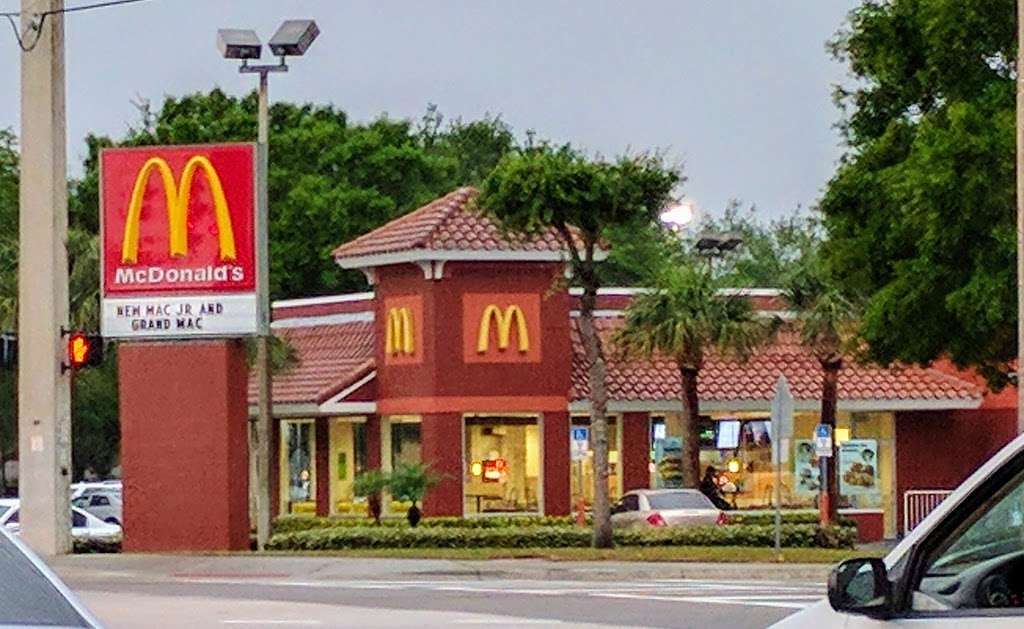 McDonalds | 1620 E Silver Star Rd, Ocoee, FL 34761, USA | Phone: (407) 298-3755