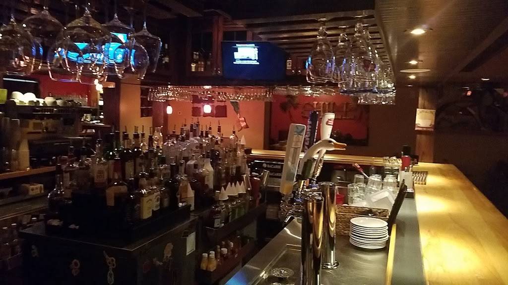 Chill Restaurant & Bar | 357 Corey Ave, St Pete Beach, FL 33706, USA | Phone: (727) 360-2445