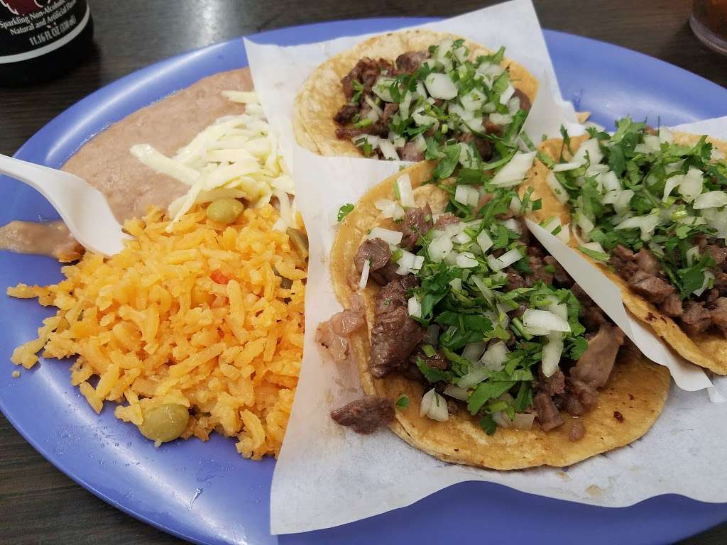 Marys Taqueria | 1901 S Canalport Ave, Chicago, IL 60616, USA | Phone: (312) 491-9999