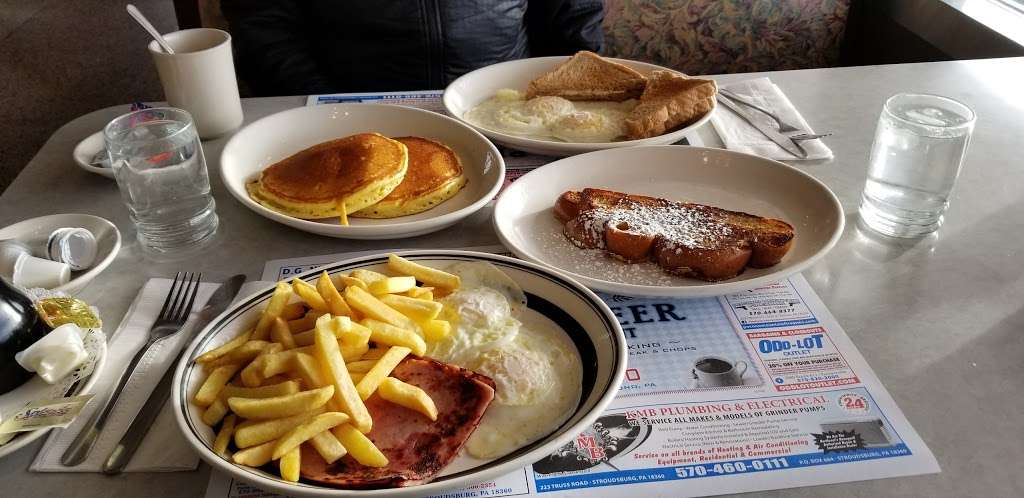 Pioneer Diner | 508 Pocono Blvd, Mt Pocono, PA 18344, USA | Phone: (570) 839-7620