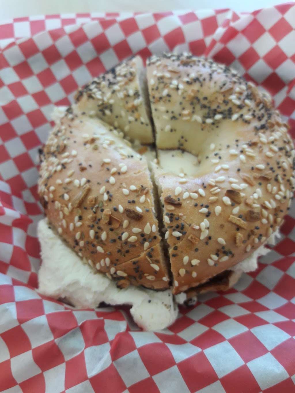 Big Daddy Bagels | 1940 Ionosphere St, Longmont, CO 80504, USA | Phone: (303) 834-8237