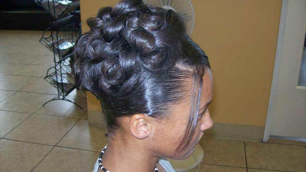 Hair by Roshètta | 4280 S Hualapai Way, Las Vegas, NV 89147, USA | Phone: (702) 980-1932