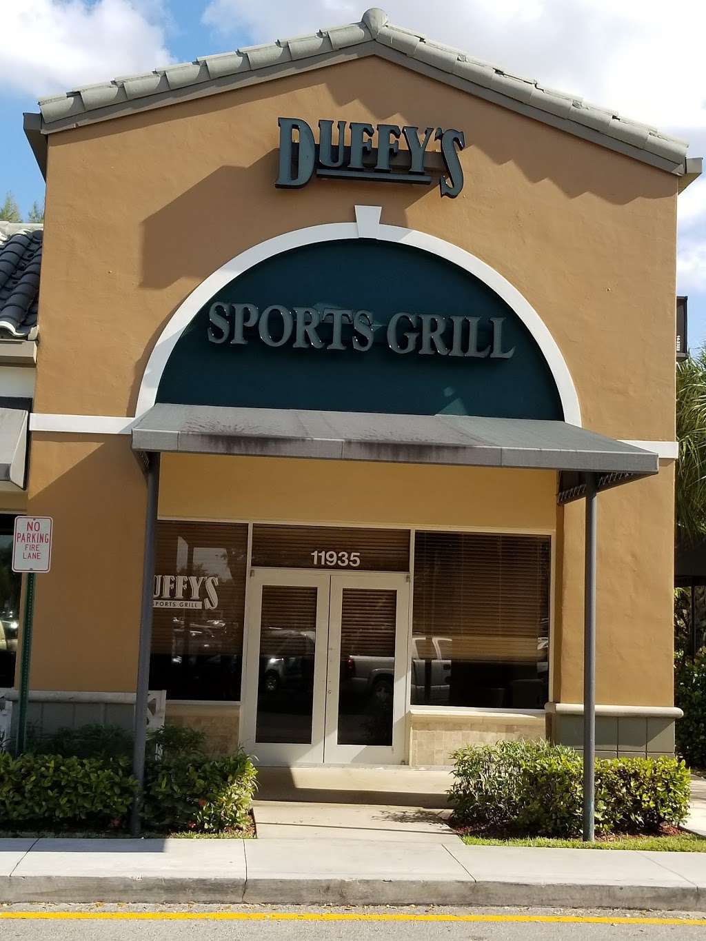 Duffys Sports Grill | 11935 Southern Blvd, Royal Palm Beach, FL 33411, USA | Phone: (561) 792-4045