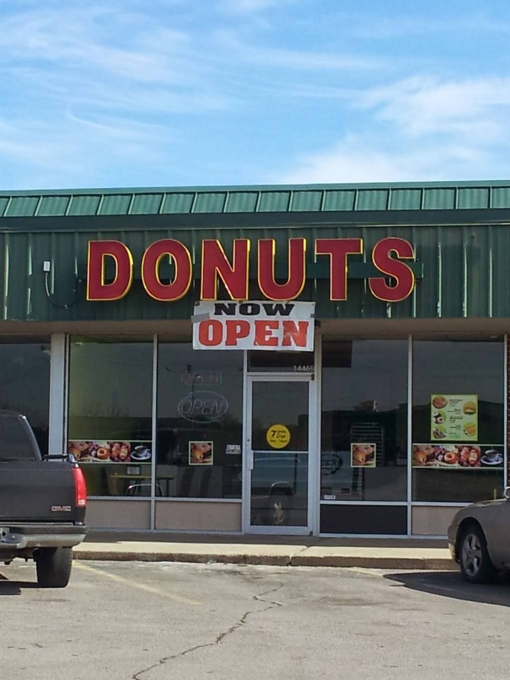 A One Donuts | 14469 NE 23rd St, Choctaw, OK 73020 | Phone: (405) 281-5037