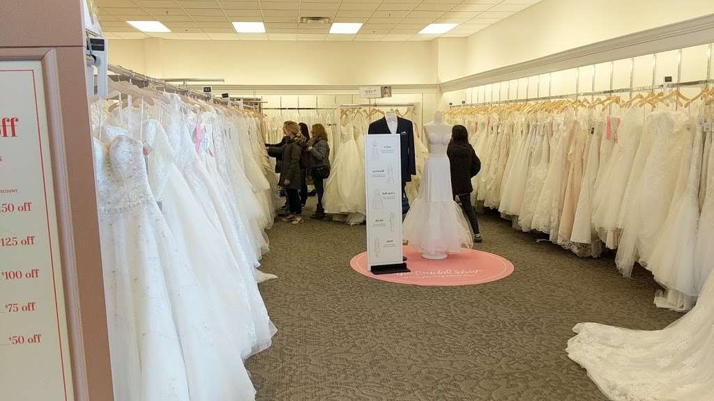 Davids Bridal | 6320 Ritchie Hwy, Baltimore, MD 21061, USA | Phone: (410) 789-7308