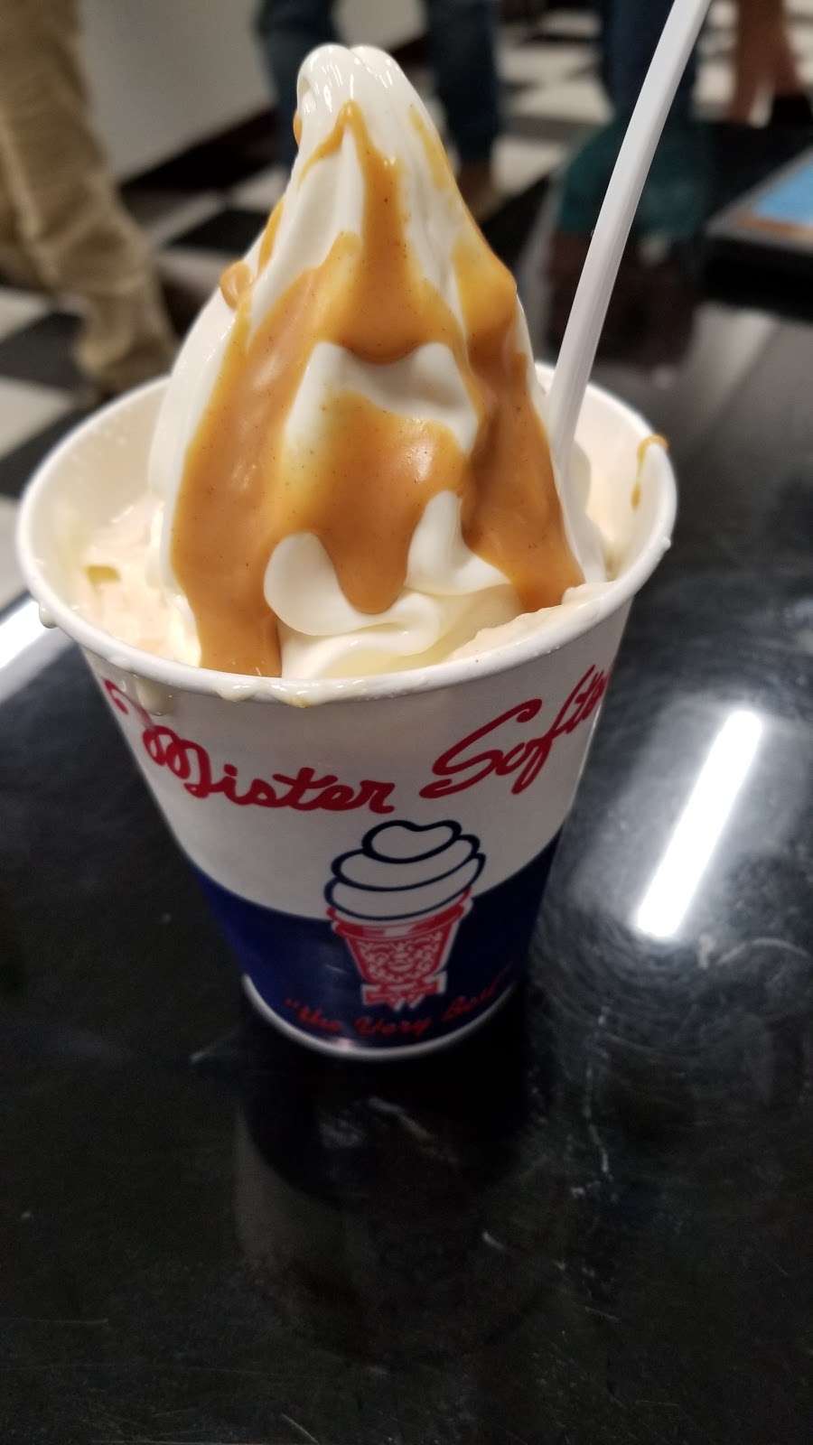 Mister Softee | 2100 Ventura Blvd, Camarillo, CA 93010, USA | Phone: (805) 388-2663