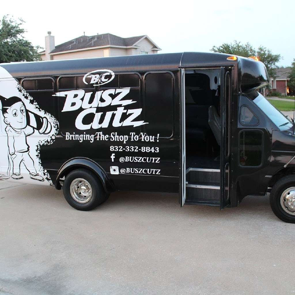 Busz Cutz | 14540 Cypress Rosehill Rd, Cypress, TX 77429, USA | Phone: (832) 332-8843