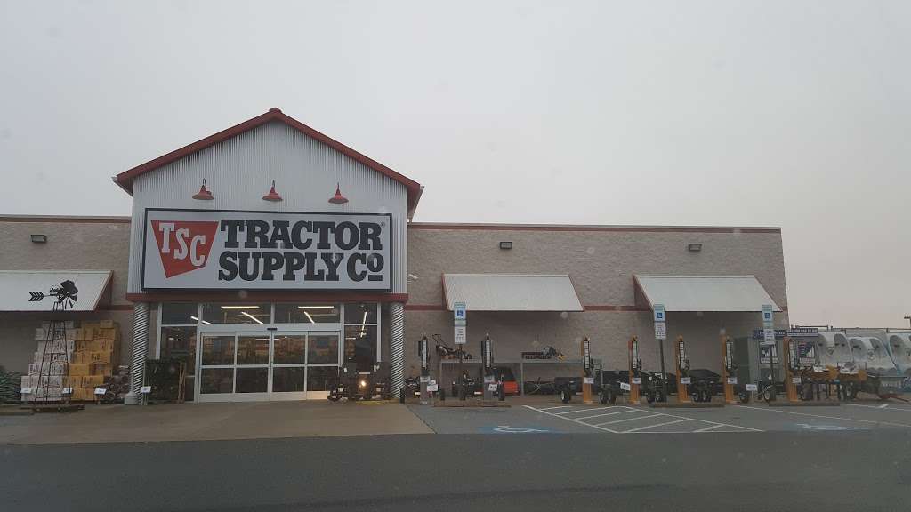 Tractor Supply Co. | 510 Renaissance Dr, New Freedom, PA 17349, USA | Phone: (717) 235-8791