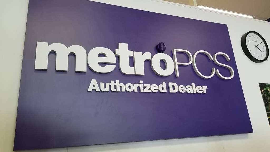 Metro by T-Mobile | 60 Concord Commons Pl SW, Concord, NC 28027 | Phone: (704) 782-2356