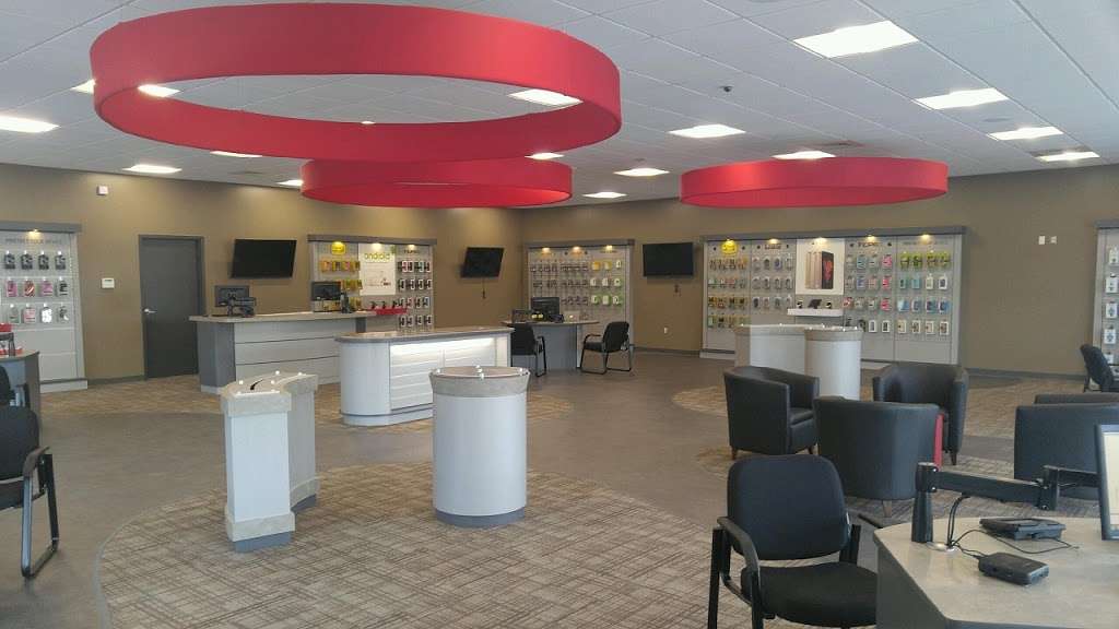 Verizon Authorized Retailer – Cellular Sales | 16729 E Colonial Dr, Orlando, FL 32820 | Phone: (321) 804-4699