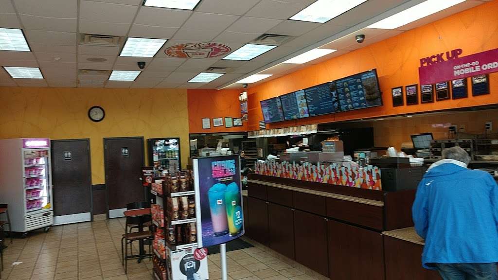 Dunkin Donuts | 33 E Lincoln Ave, Pelham, NY 10803, USA | Phone: (914) 633-3859