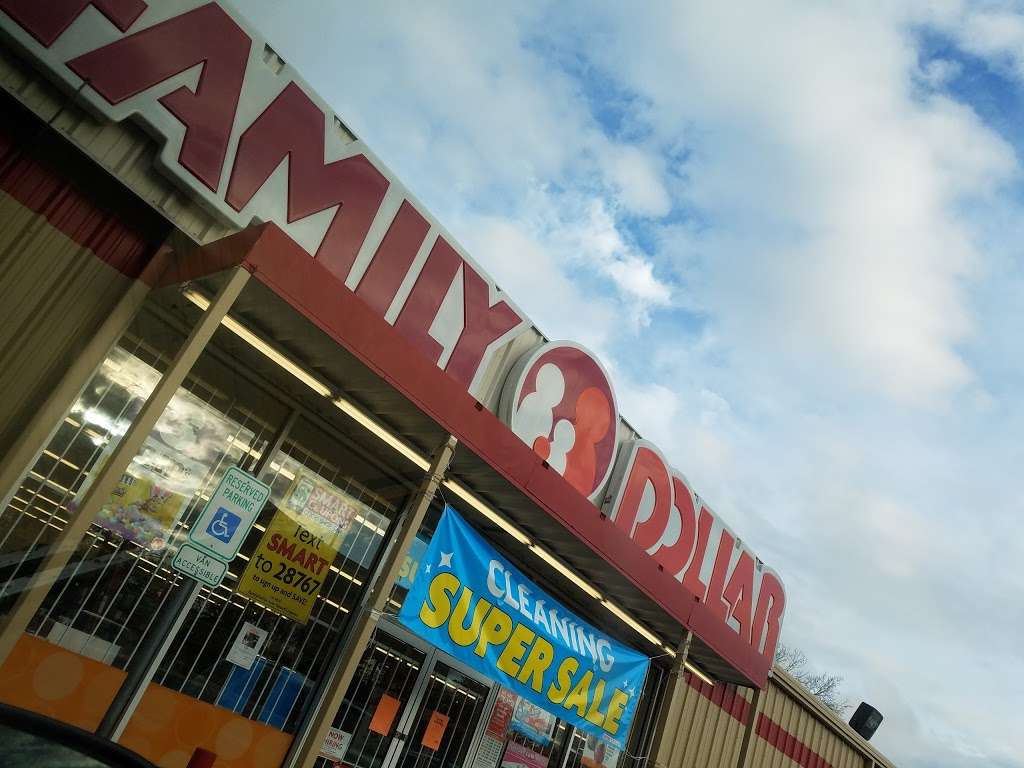 Family Dollar | 806 Post St, Houston, TX 77022 | Phone: (713) 742-9555