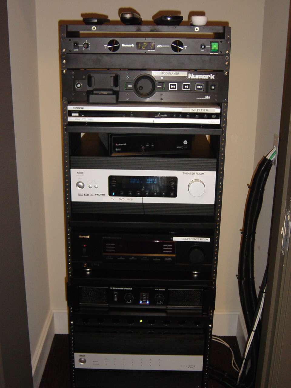 Sterling Home Theater | 30 Messina Woods Dr, Braintree, MA 02184, USA | Phone: (617) 755-9811