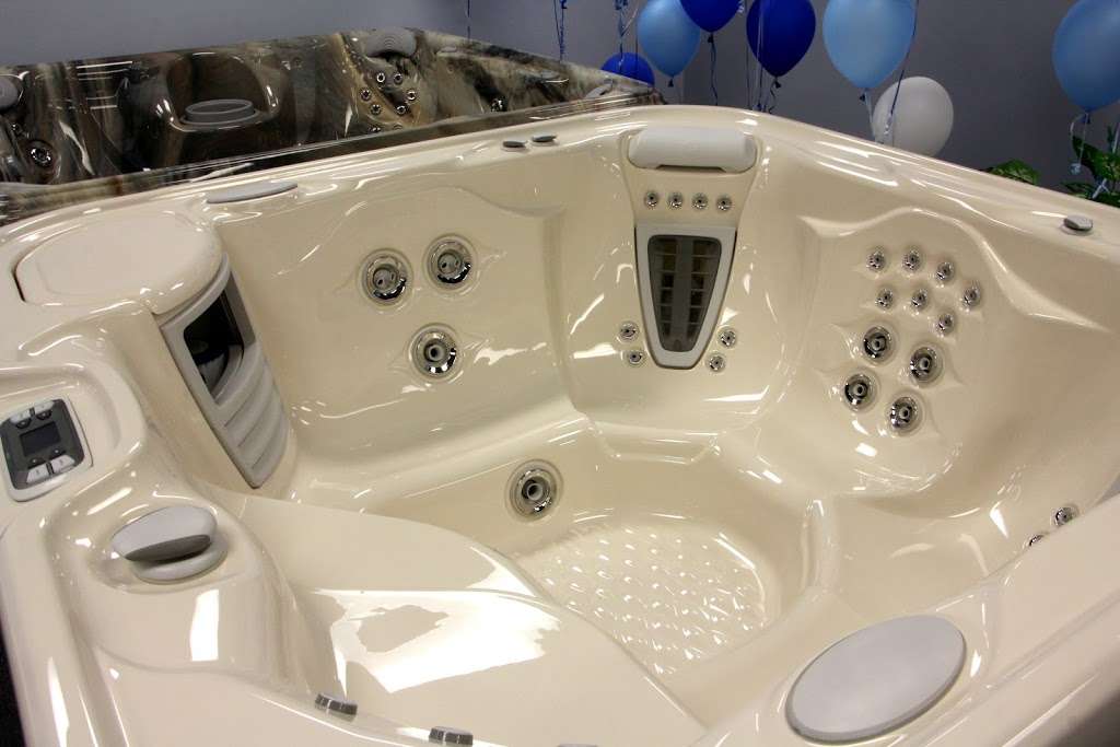 Spring Dance Hot Tubs of NJ | 941 NJ-73, Evesham Township, NJ 08053, USA | Phone: (856) 638-0800