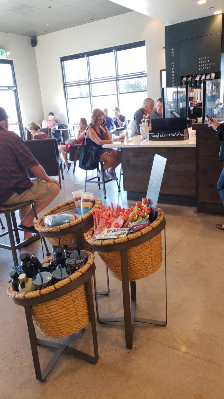 Starbucks | 830 W Warner Rd #104, Gilbert, AZ 85233, USA | Phone: (480) 497-1504
