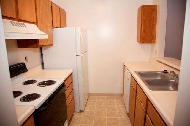 Creekside Square Apartments | 5836 Hunnewell Dr, Indianapolis, IN 46254 | Phone: (317) 290-1055