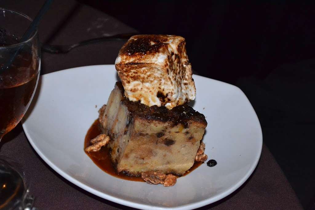 Perrys Steakhouse & Grille | 2115 Town Square Pl, Sugar Land, TX 77479, USA | Phone: (281) 565-2727