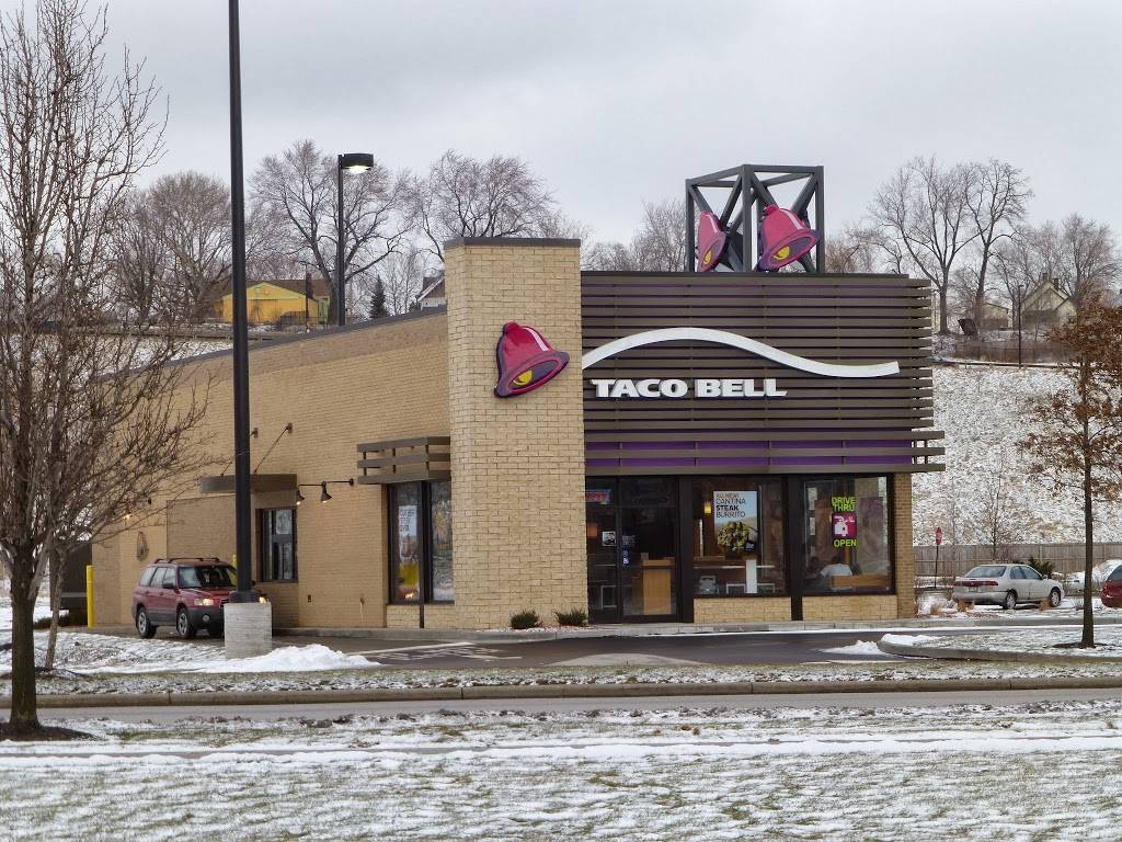 Taco Bell | 3314 Steelyard Dr, Cleveland, OH 44109, USA | Phone: (216) 661-7750