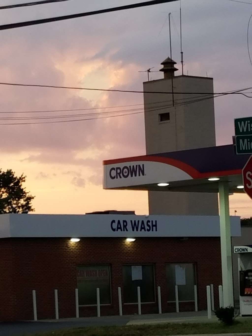 WISE CARROLL MOTOR FUEl 220 Wise Ave, Baltimore, MD 21222, USA