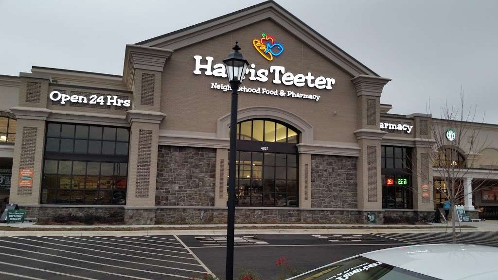 Harris Teeter | 4821 Berewick Town Center, Charlotte, NC 28278, USA | Phone: (704) 587-1011